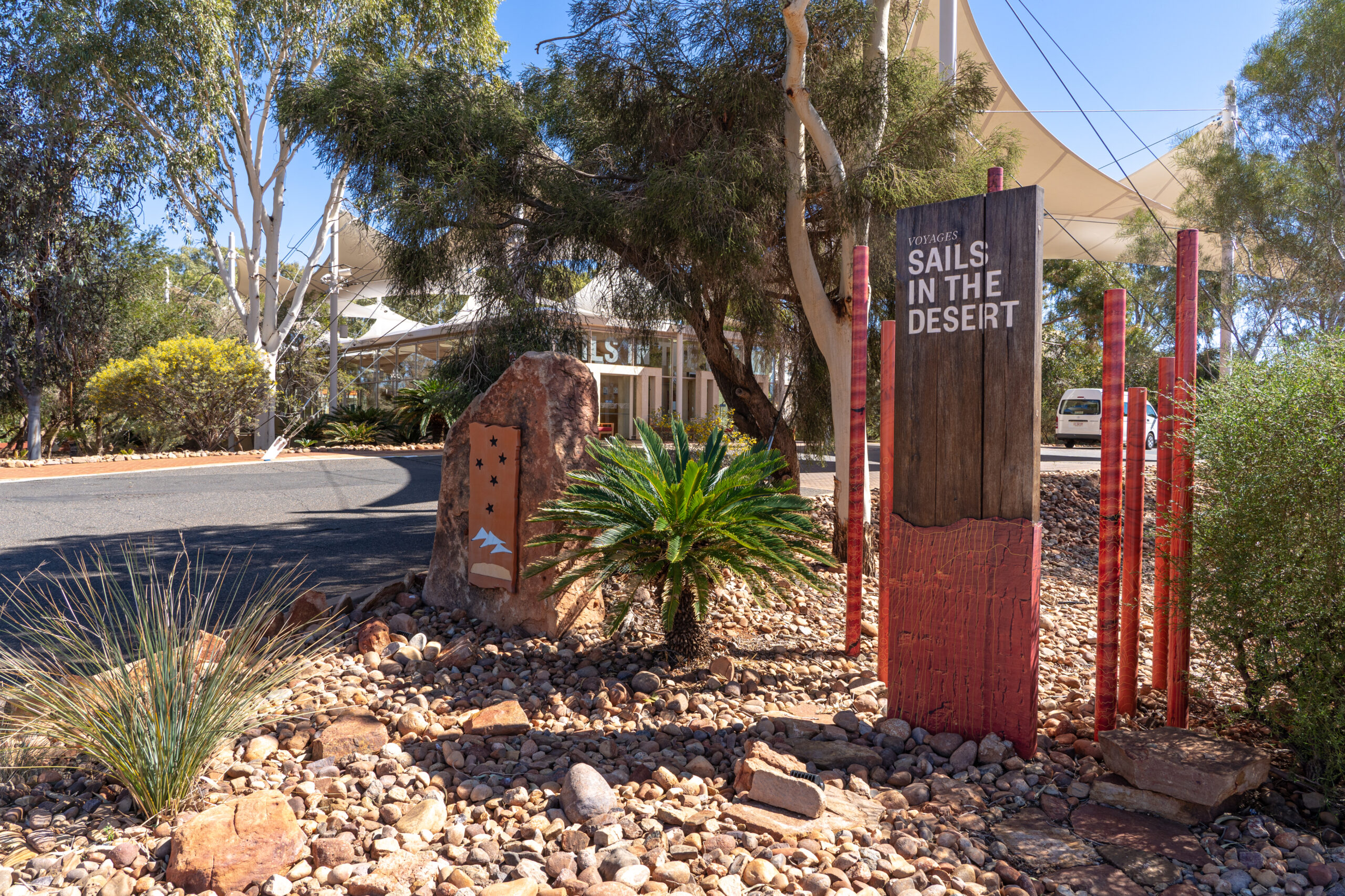 Sails in the Desert Hotel - Vagabonds of Sweden